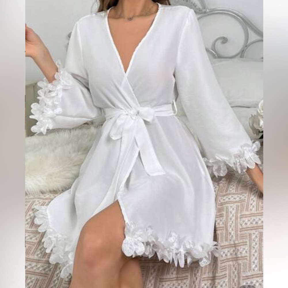 Wide sleeve bridal robe with 3D flower trim